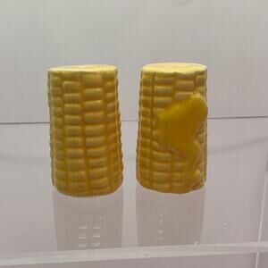 Boston Warehouse Ceramic Corn Salt and Pepper Shaker Set